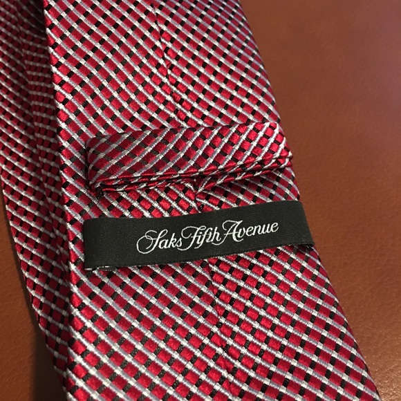 Saks Fifth Avenue Red Silk Necktie - Picture 3 of 5